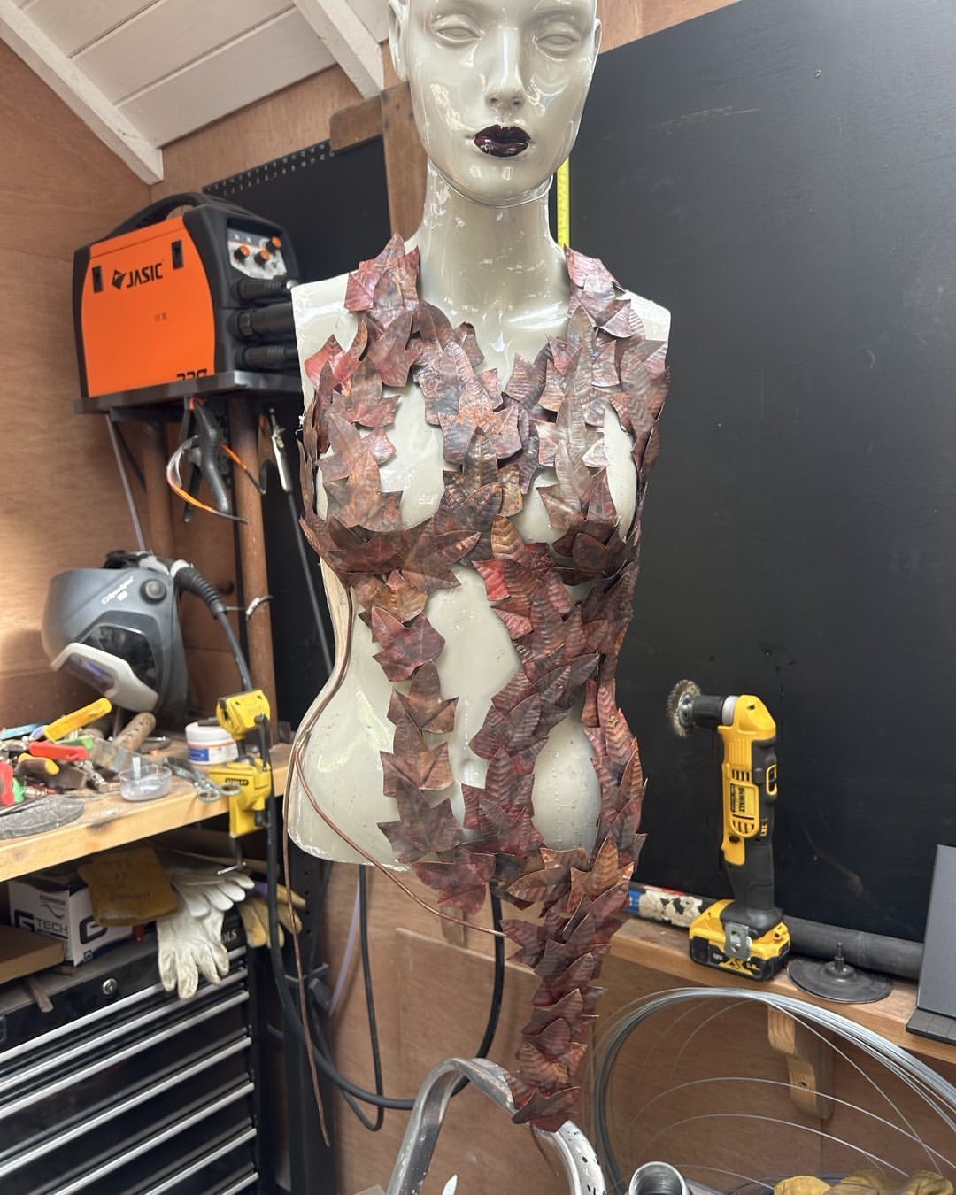 Allan poxton figure sculptures 16